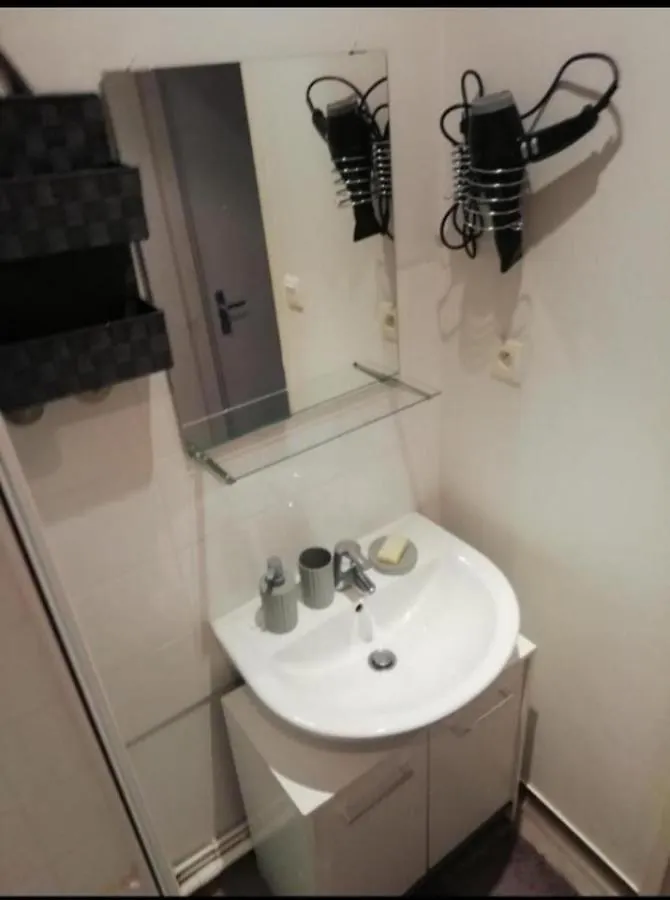 T1 Bis Calme Proche Centre Ville Apartment Saint-Etienne
